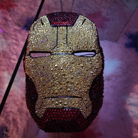Hand stoned iron man mask - Picture 3 of 4